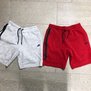 XL NIKE SPORTSWEAR SLIM FIT TECH FLEECE SHORTS